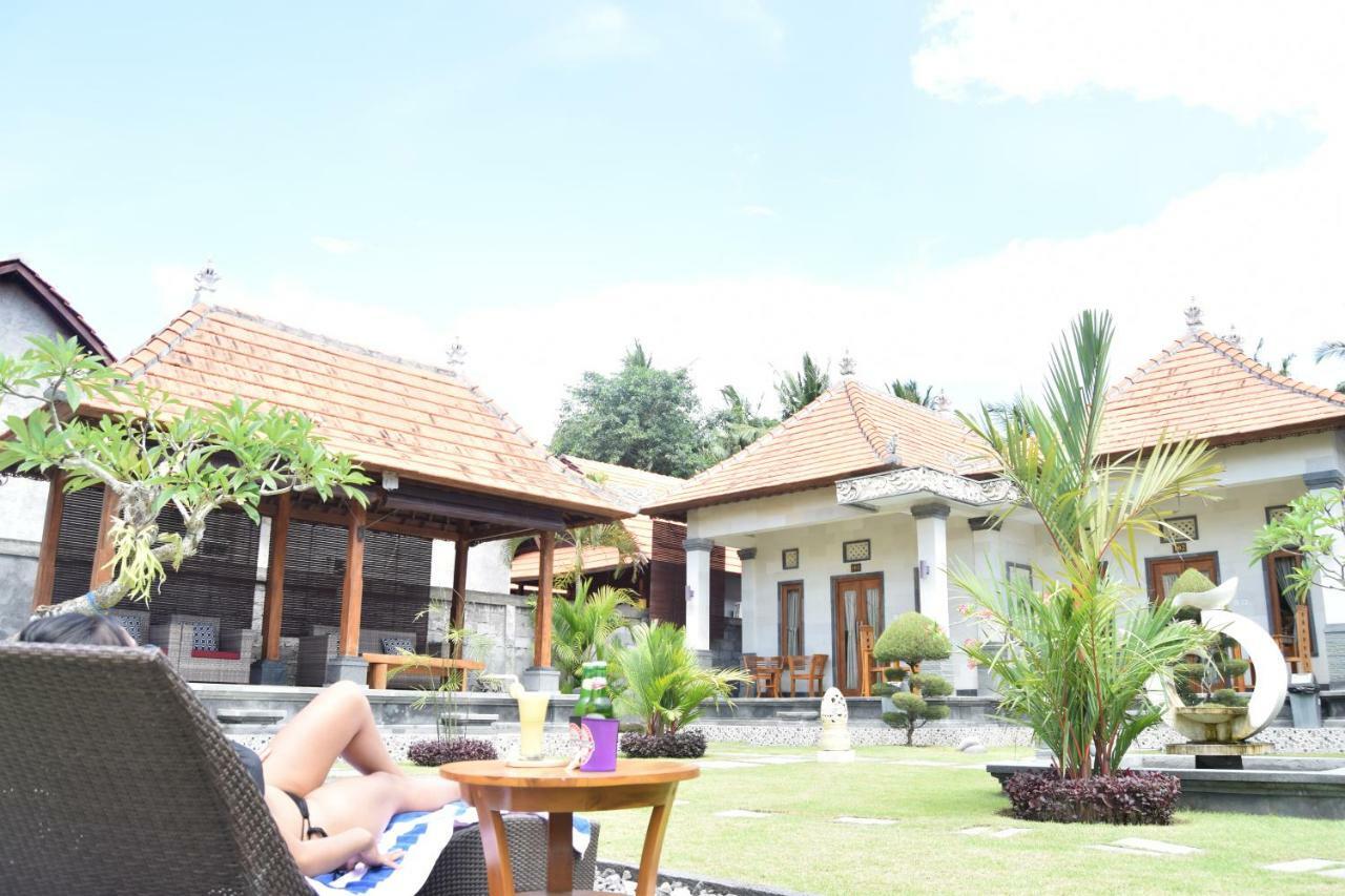 The Kanha Palace Batununggul Kültér fotó